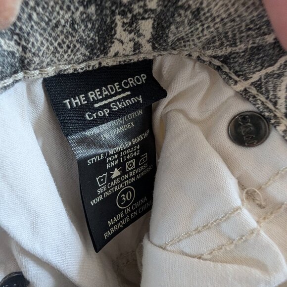 Blank NYC Reade Crop Snakeskin Skinny Jean Size 30 Python grey white Rock - Picture 11 of 12